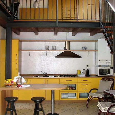 Ca' Mia Di Charme Bed & Breakfast Roppolo